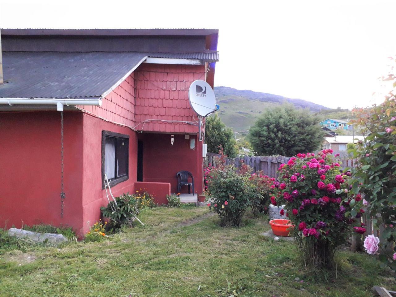 פוארטו גואדאל Hostal Y Cabanas Peumayen מראה חיצוני תמונה
